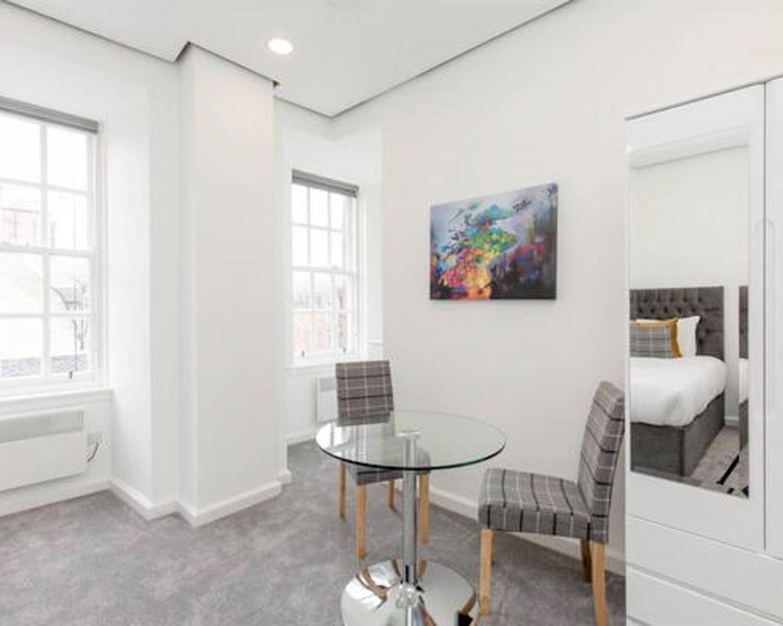 Апартаменты Gorgeous Studio At The Heart Of Edinburgh Old Town Экстерьер фото